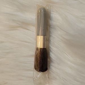 Mary Kay Cheek color brush